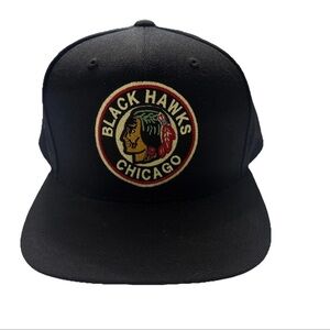 Chicago Blackhawks Mitchell & Ness SnapBack Hat VTG NHL HOCKEY black Cap Logo